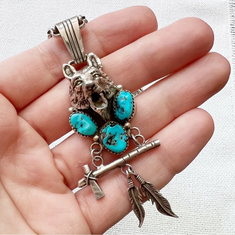 NATIVE Wolf Turquoise Sterling Silver Vintage Necklace Robert Begay Southwestern